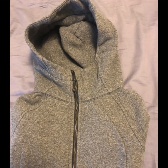 Lululemon Athletica Scuba Hoodie - Picture 3 of 5